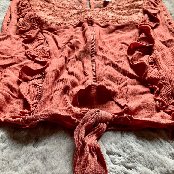 Raffle and lace peach bohemian top, tie front fits very flowy medium fairycore - Picture 4 of 4